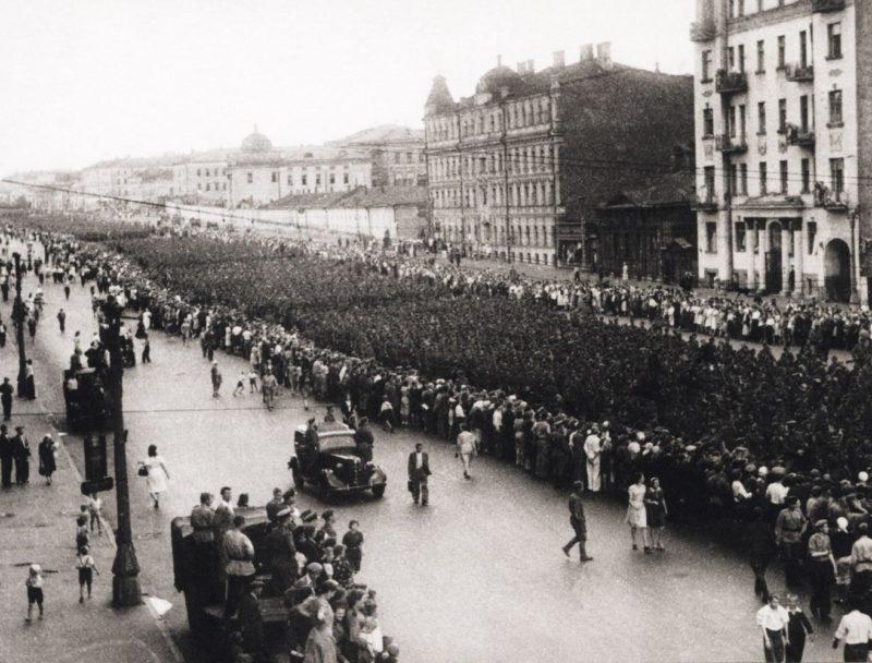 Марш немецких военнопленных в Москве, 17.07.1944
