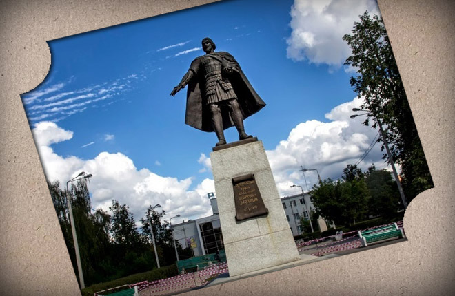 Памятник Владимиру Храброму